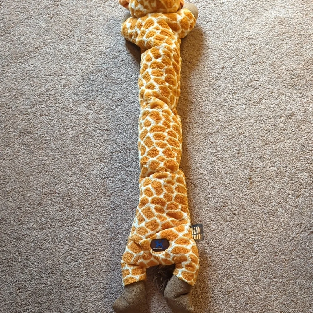 Giraffe Plush Toy. New. NWOT Sale YELLOW AND BROWN